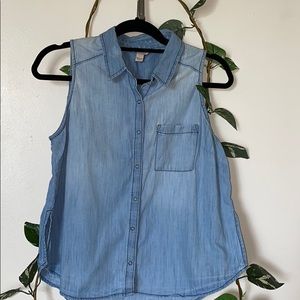 Blue sleeveless blue jean button down shirt!